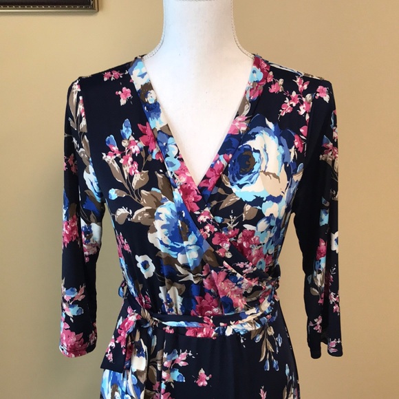 LARA Dresses & Skirts - Floral Maxi Dress